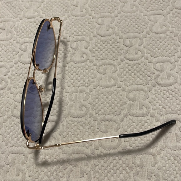 Women’s sunglasses - Picture 3 of 3